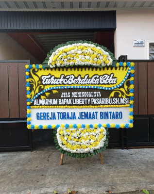 Papan Bunga Duka di Morotai Utara